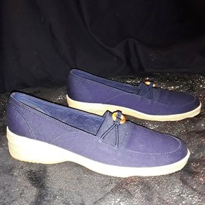 Women's Grasshopper slip on casuals